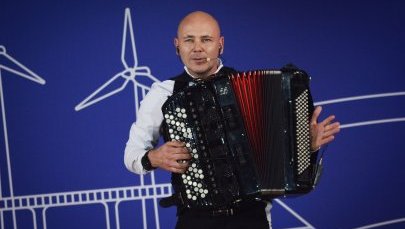 Ceremonia zakończenia WUF11 w Katowicach. Muzyczne show Marcina Wyrostka. WUF12 w Egipcie