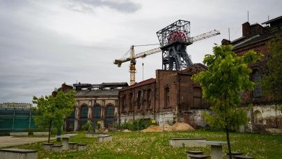 Na terenie Muzeum Śląskiego rewitalizacja zabytkowej Łaźni Gwarek idzie pełną parą. Remontu wymaga też wieża widokowa