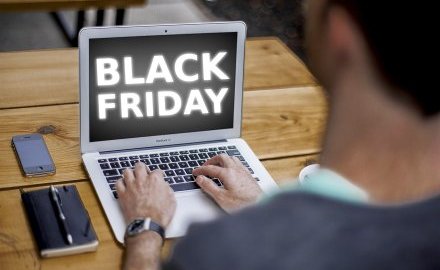 Black Friday. Zakupowe promocje i świadomość konsumentów. Na co warto zwrócić uwagę?