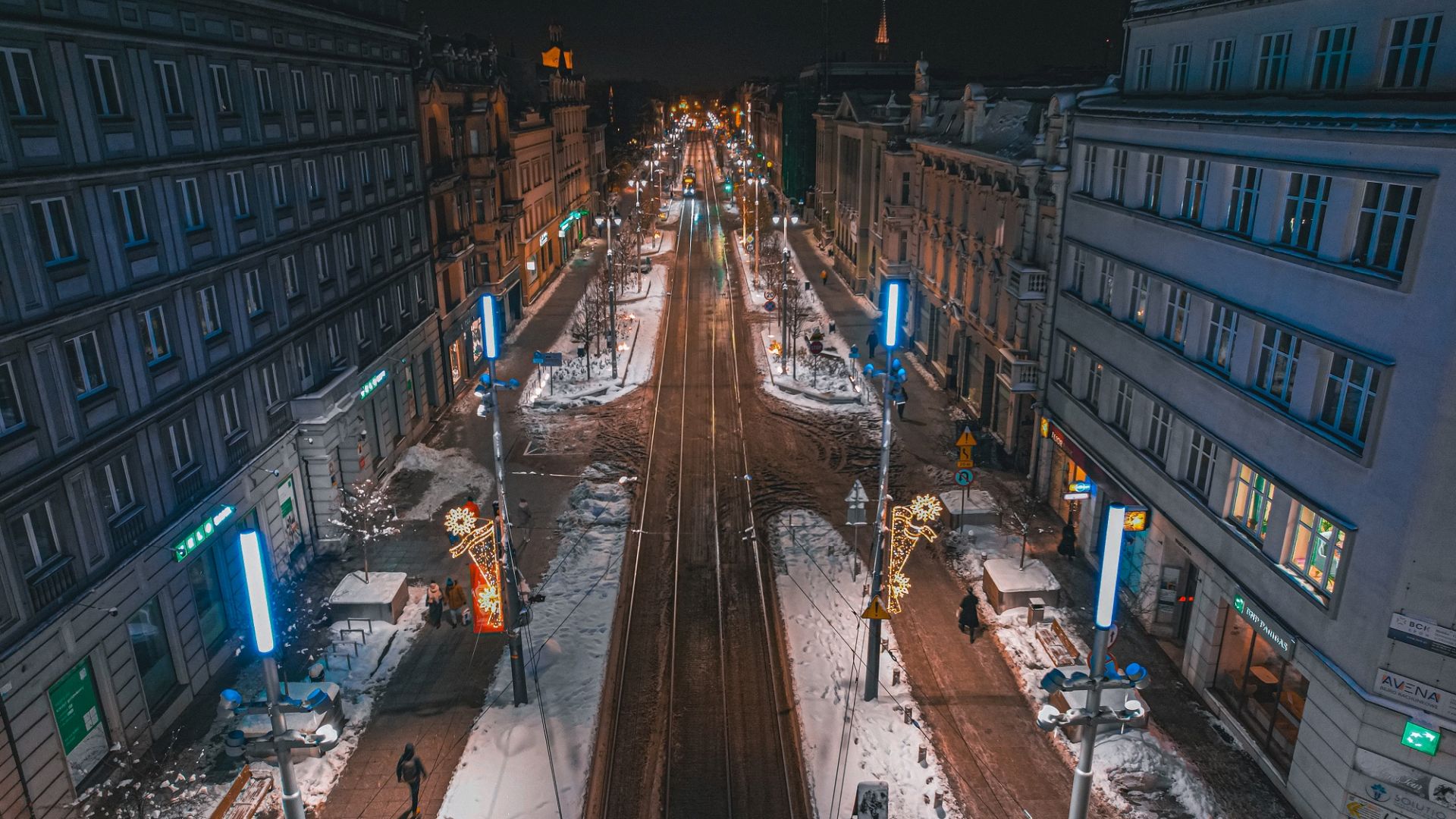 ulica warszawska w katowicach zimą nocą 