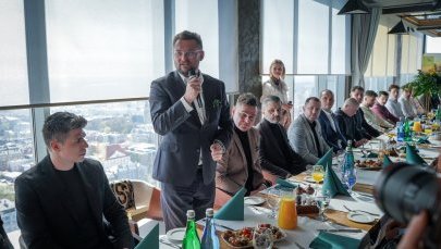 Prezydent Katowic spotkał się z hokejowymi wicemistrzami Polski z GKS-u Katowice [Zdjęcia]