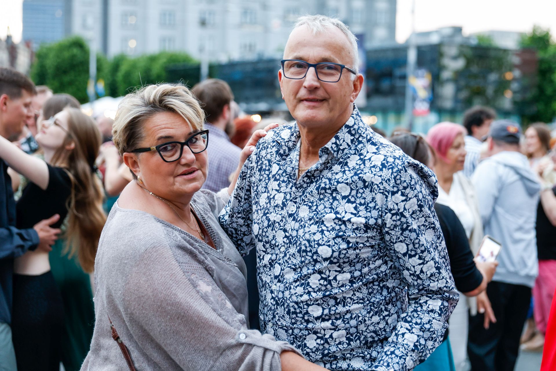 Potańcówki wróciły do Katowic! Za nami pierwsza zabawa przed Teatrem Śląskim [Zdjęcia, wideo]