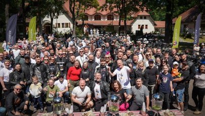 Start Tour de Moto 7 w Katowicach. Setki motocyklistów ruszyło w stronę Szczyrku! [Zdjęcia]