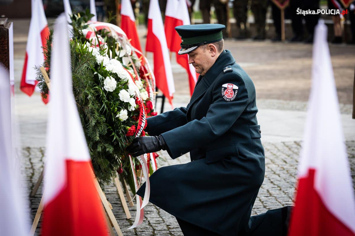 11 listopada pomnik Katowice