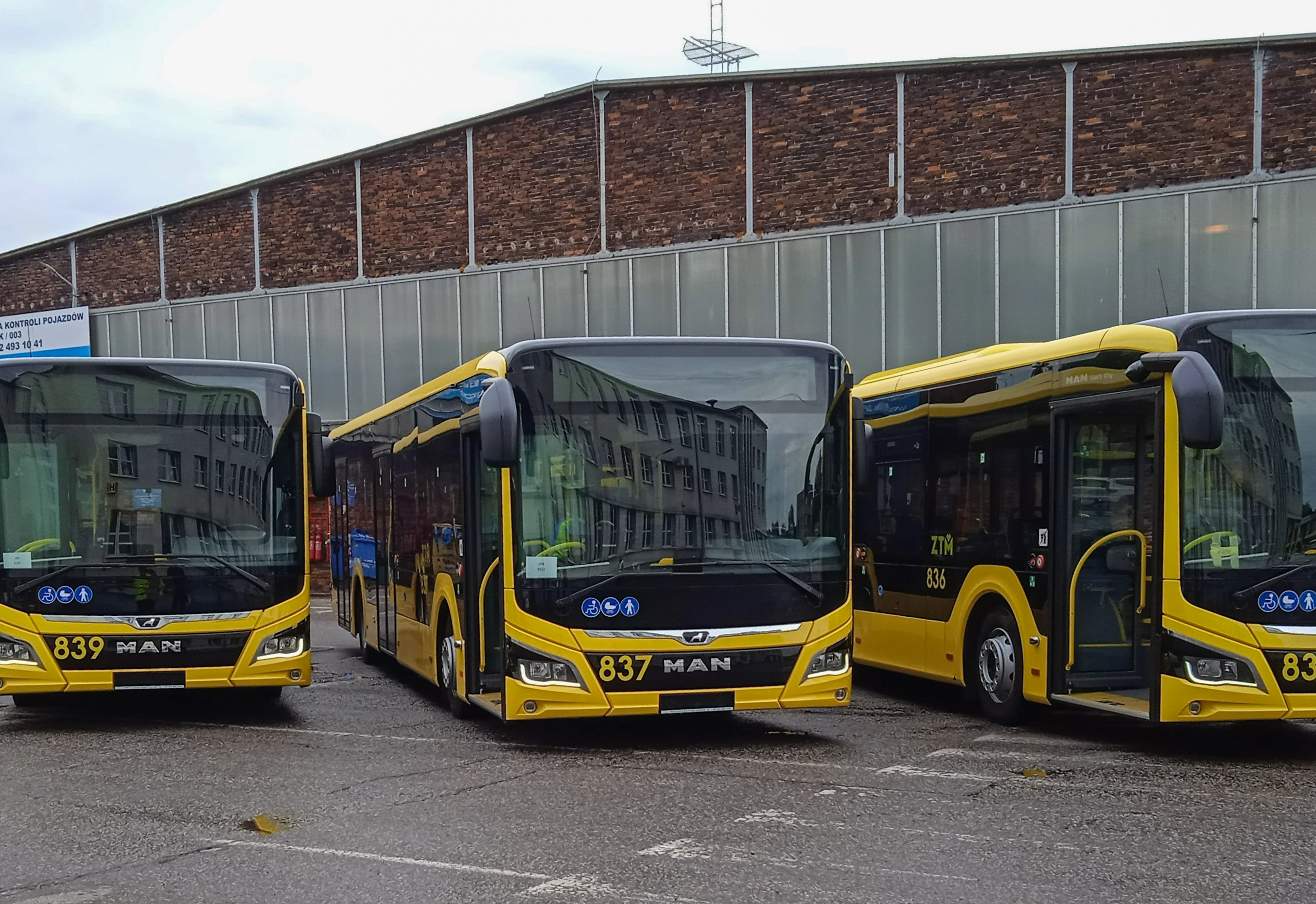 Autobusy PKM Katowice