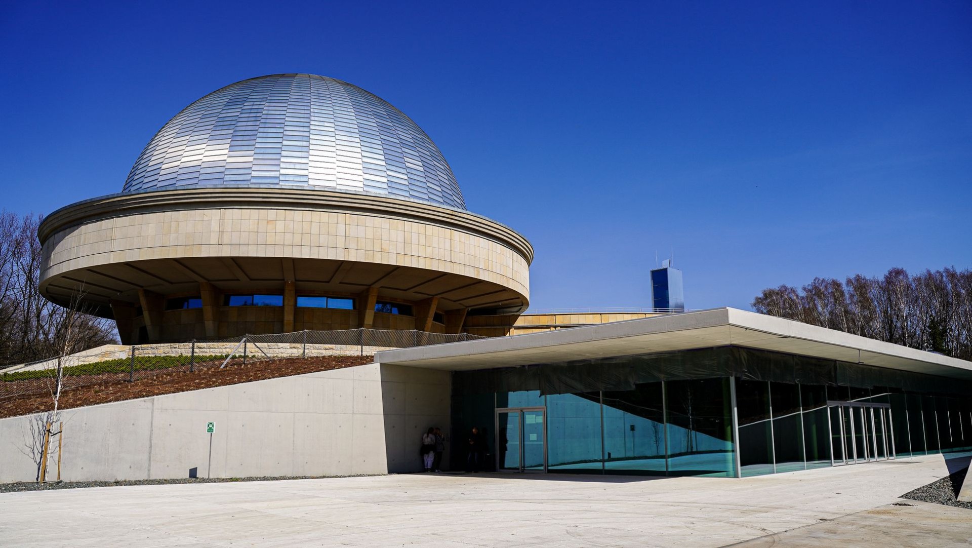 Fot. Grzegorz Bargieła/WKATOWICACH.eu. Wielkie otwarcie Planetarium - Śląskiego Parku Nauki już 11-12 czerwca